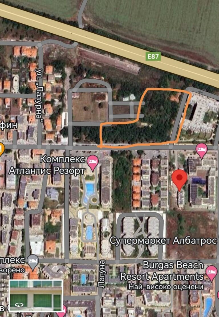 В Сарафово искат детска площадка върху терен, отреден за строеж, съобщават от Областната администрация