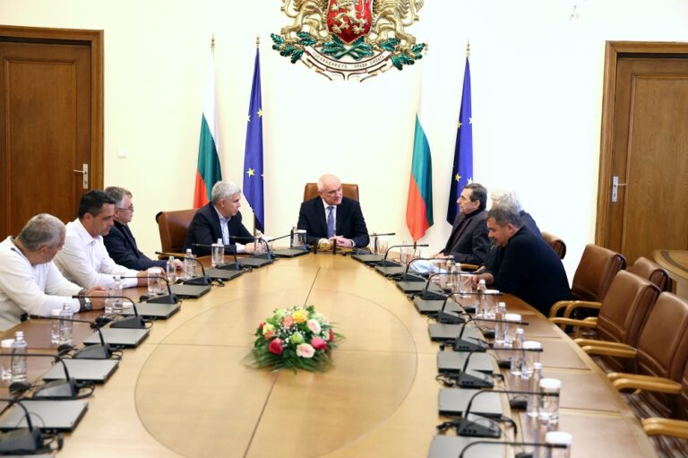 Премиерът Главчев: Отпускаме 250 млн. лв. за „Мини Марица-изток“