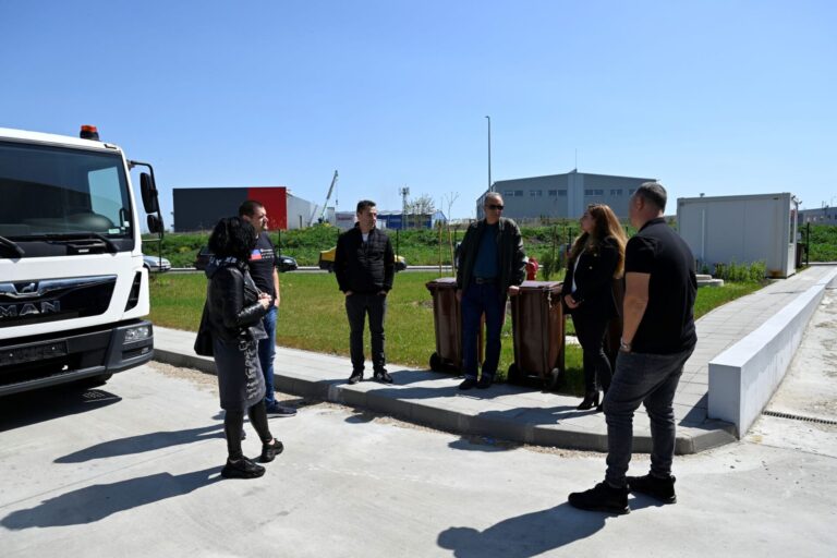 Всички търговски обекти в Поморие ще получат нови кофи за събиране на биоразградими отпадъци