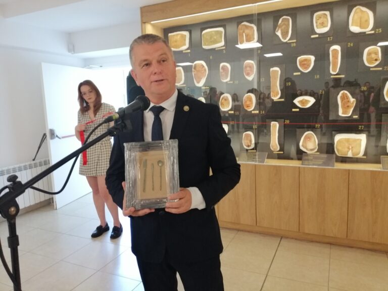 Най-новият музей в Бургас е на медицината, началото му поставиха преподаватели и студенти от Университет „Проф. д-р Асен Златаров”
