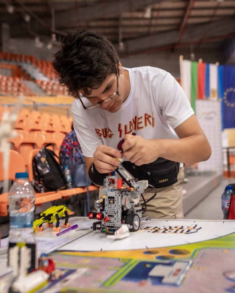 Остават пет дни до най-големия фестивал за Лего роботика в света – FIRST LEGO League в Бургас