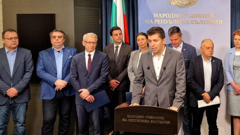ПП-ДБ: Няма да участваме в преговорите за съставяне на правителство