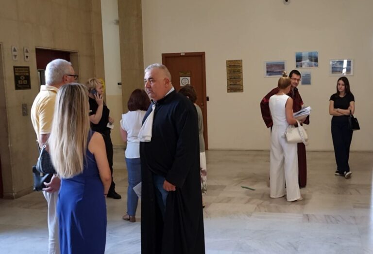 Гледат мярката на Вангел от Поморие и румънеца, задържани на яхта с дрога в Царево/видео/