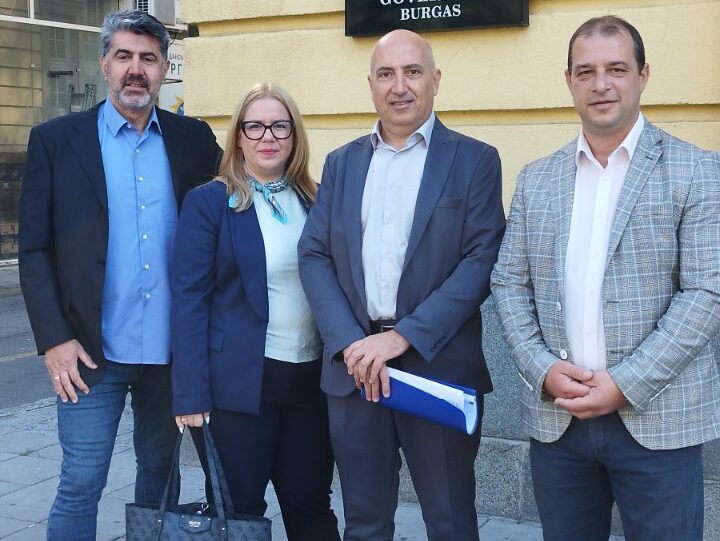 „Български Възход“ регистрира своята кандидатска листа в МИР 02 Бургас 