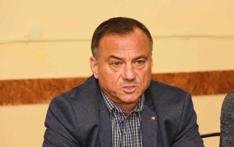 Касата на Федерацията по вдигане на тежести е празна! Подадени за документи за обявяване на фалит
