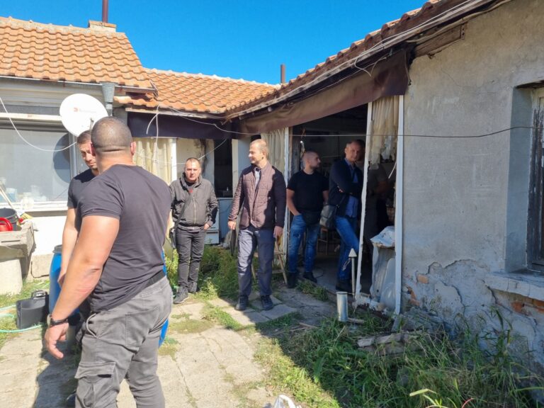 Собственикът на наркофермата в с. Винарско остава зад решетките
