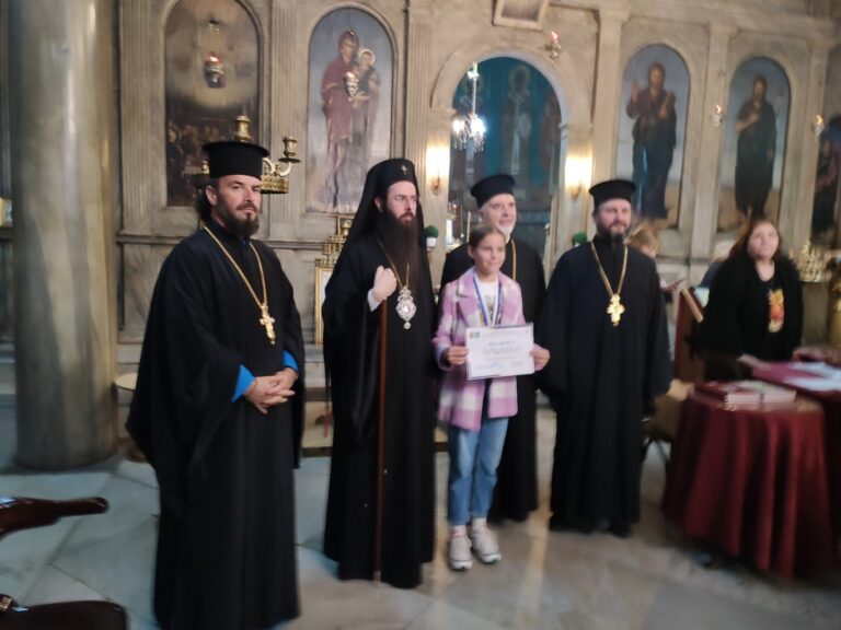 Наградиха участниците в конкурса за рисунка и литературна творба „Народните будители в моя роден край“