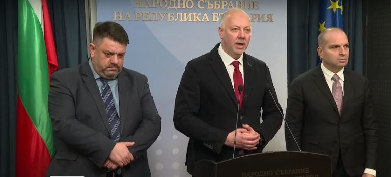 Бюджет 2025: ДДС за ресторантьорите става 20%