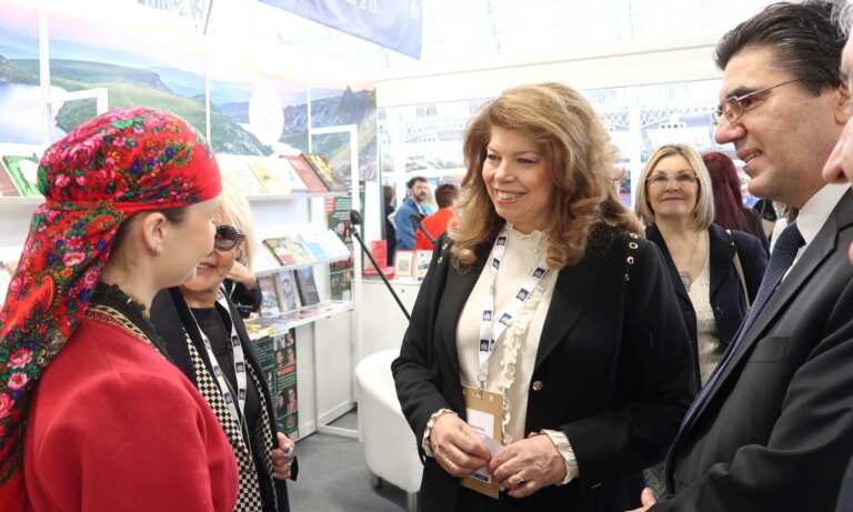 Вицепрезидентът откри Българския щанд на Лондонския панаир на книгата
