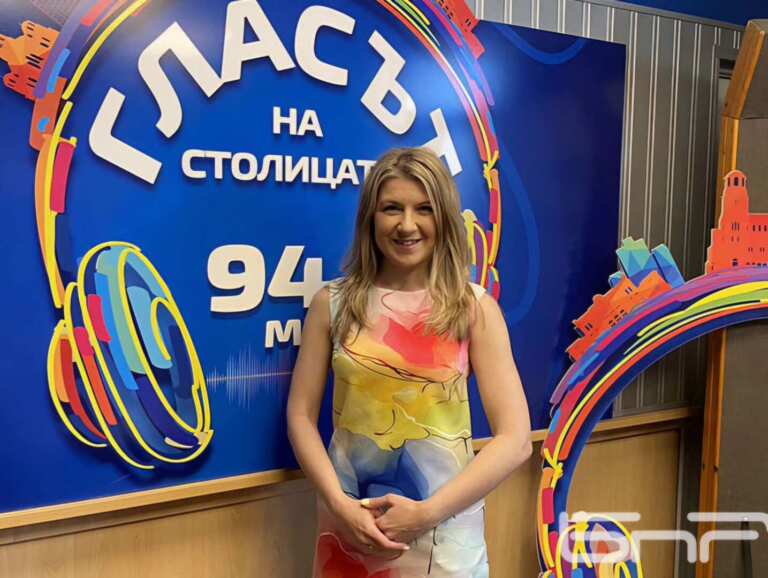 Изплащане на обезщетение от авиокомпания във вид на ваучер – само при писмено съгласие на пътника