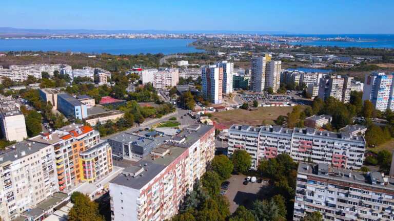 Бургас иска да изгради гробищен парк в землището на комплекс „Меден Рудник“