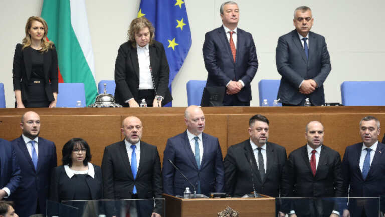 Гледайте на живо дебатите по вота на недоверие срещу кабинета „Желязков“