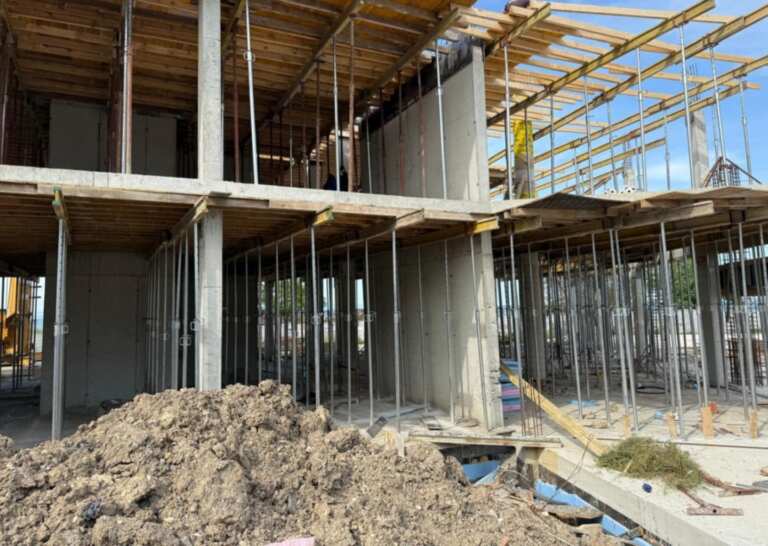 Напредва строителството на най-новото училище в Бургас