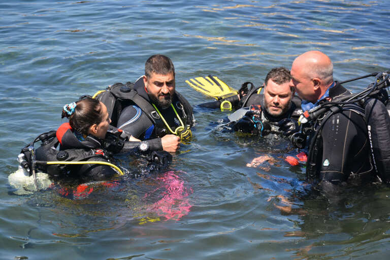 Бургаски водолази се гмурнаха до останки от древно корабокрушение край Китен