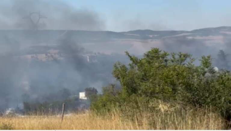Вижте огненият ад във вилна зона около Бургас, изгоряха 25 къщи