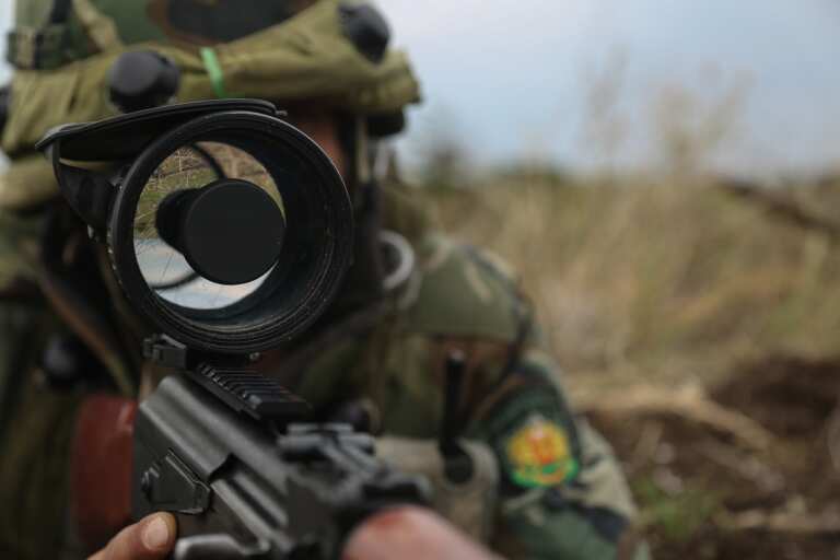 Военнослужещ застреля 23-годишен младеж по време на празненство за раждане на дете