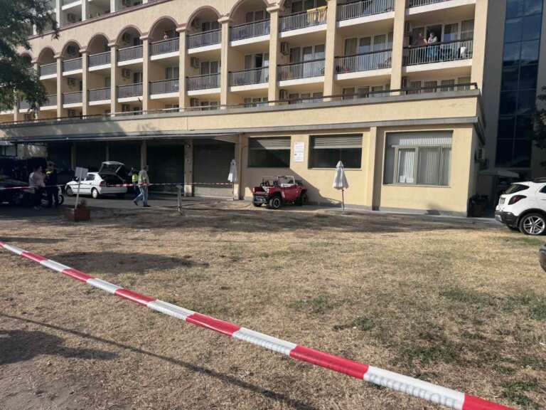 Тежко остава състоянието на малко дете и жена, настанени в болница след мелето в Слънчев бряг