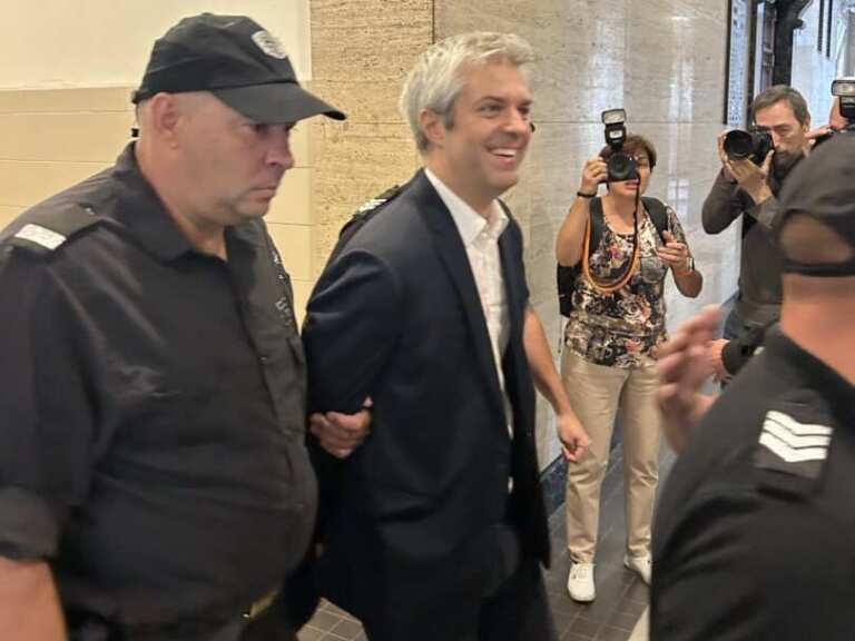 След заседанието на ОИК Варна: Благомир Коцев не е отсранен от кметския пост