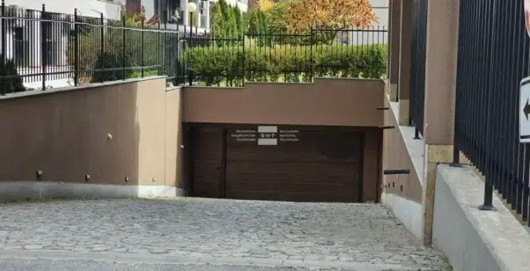 Семейството на нападнатия с чук прокурор Иво Илиев вече е с охрана