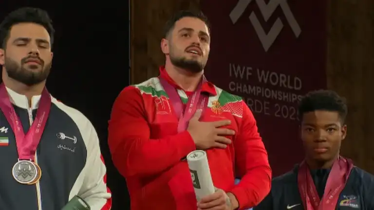 Карлос Насар грабна световното злато в щангите