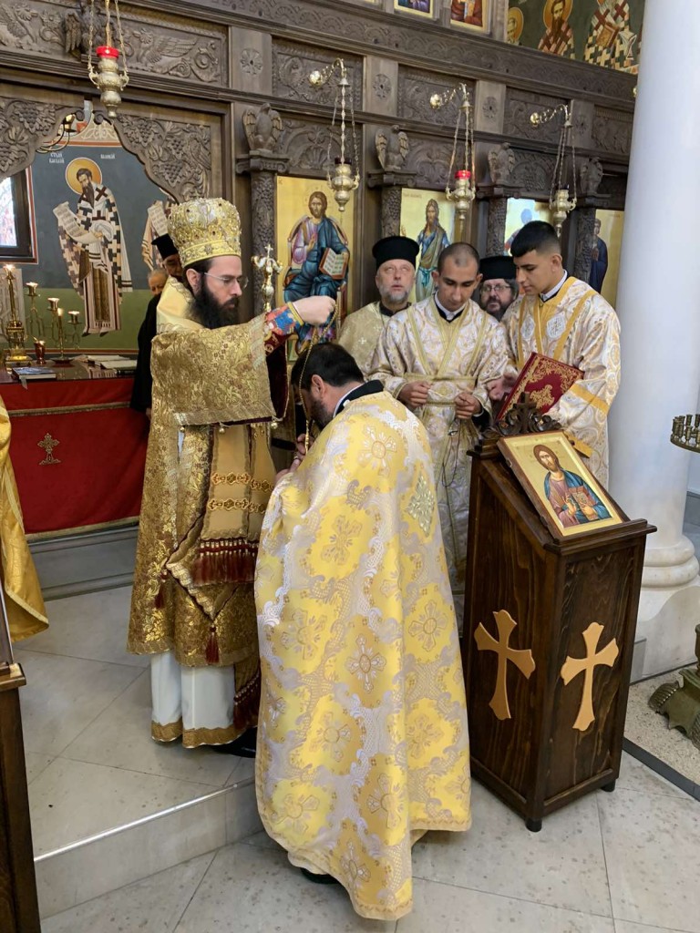 83e525e70610304ebdf77f992daa988c