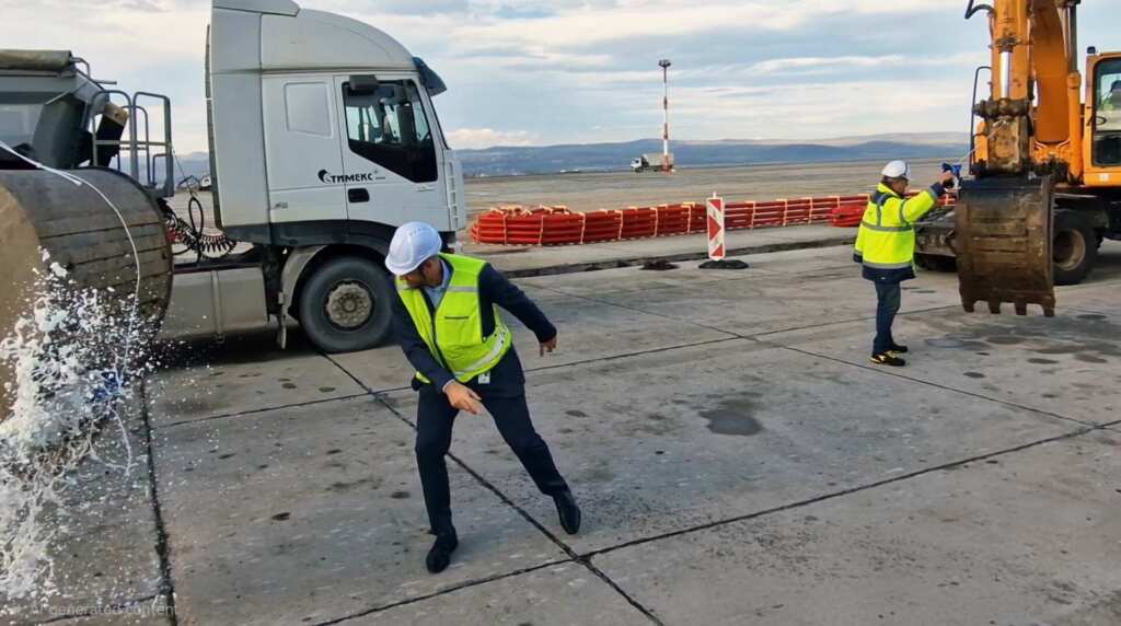 Летище Бургас първа копка ремонт писта