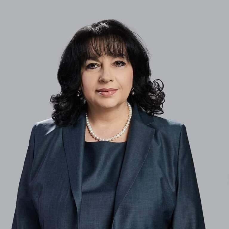 Петкова: Бюджетът не е изтеглен