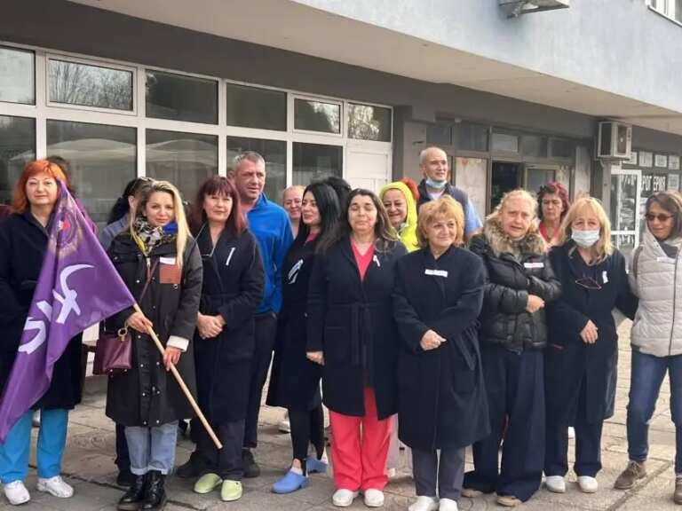 Бургас се включи в националния протест на медицинските специалисти с подкрепата на КНСБ