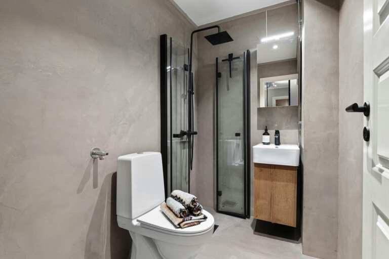 Топ модели шкафове за баня, подходящи за много малки помещения