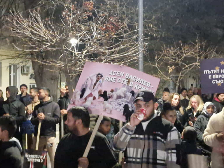 ДПС -Ново начало каза „Не на омразата“ в Руен с „Бяла роза“