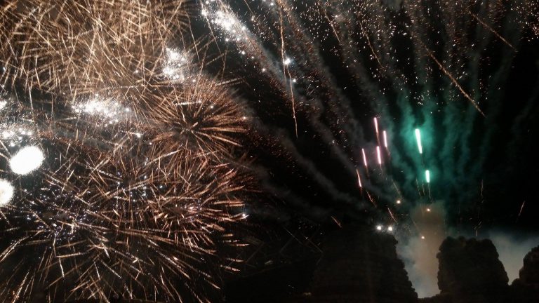20- минутна заря подлуди Бургас, изплаши деца и животни!