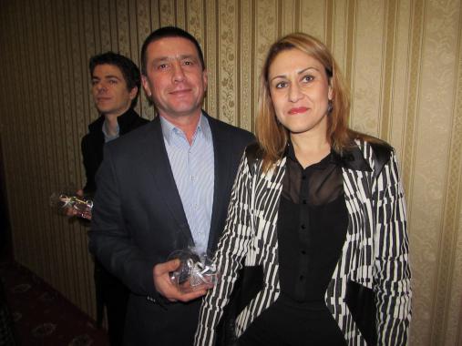на снимката: изп. директор на Пристанище Бургас Диян Димов беше придружен на бала  от чаровната си съпруга