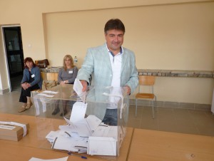 на снимката: зам. кметът по строителство Костадин Марков е изборът на реформаторите за НС